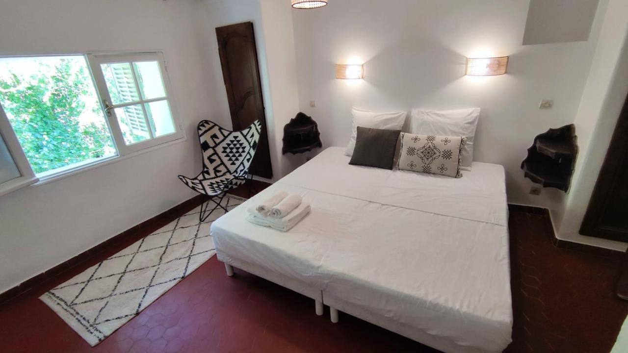 Logis Hotel & Restaurant Du Parc เจมโนส ภายนอก รูปภาพ
